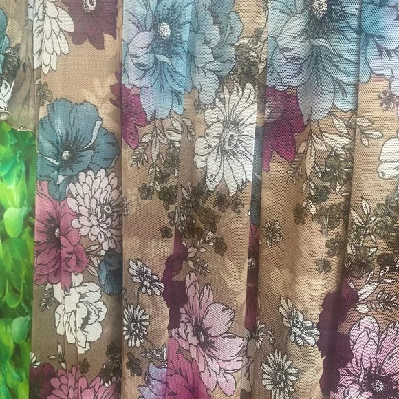 Elie & Emie - New Floral Boho Dress - Picture 4 of 7